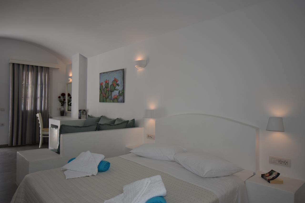 Arion Bay Hotel Santorini คามารี ภายนอก รูปภาพ