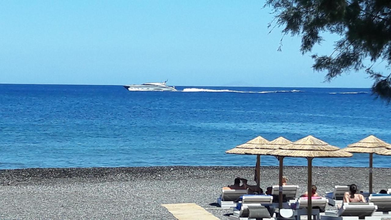 Arion Bay Hotel Santorini คามารี ภายนอก รูปภาพ